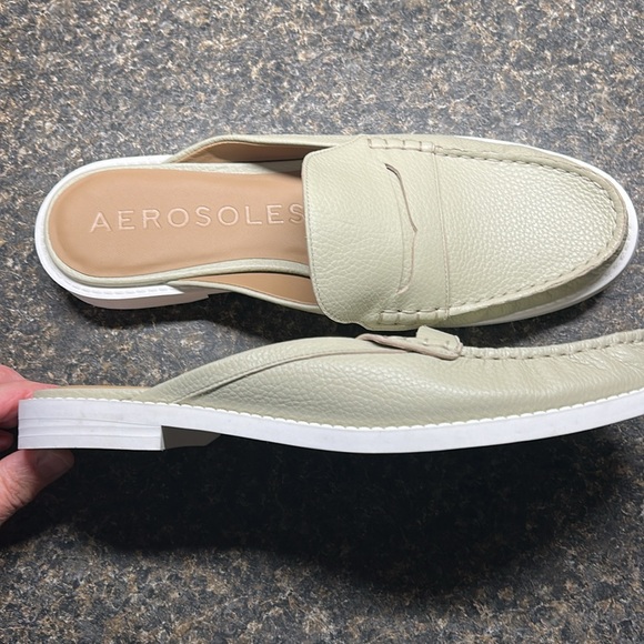 AEROSOLES Women’s Salome Mules NWOB - Picture 5 of 7